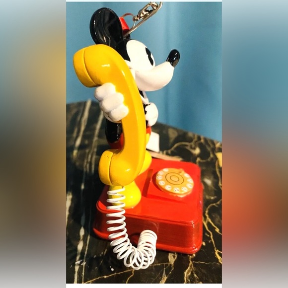 NWT Disney Parks Pop Century Resort Mickey Mouse Phone Christmas Ornament NWT - Picture 4 of 8